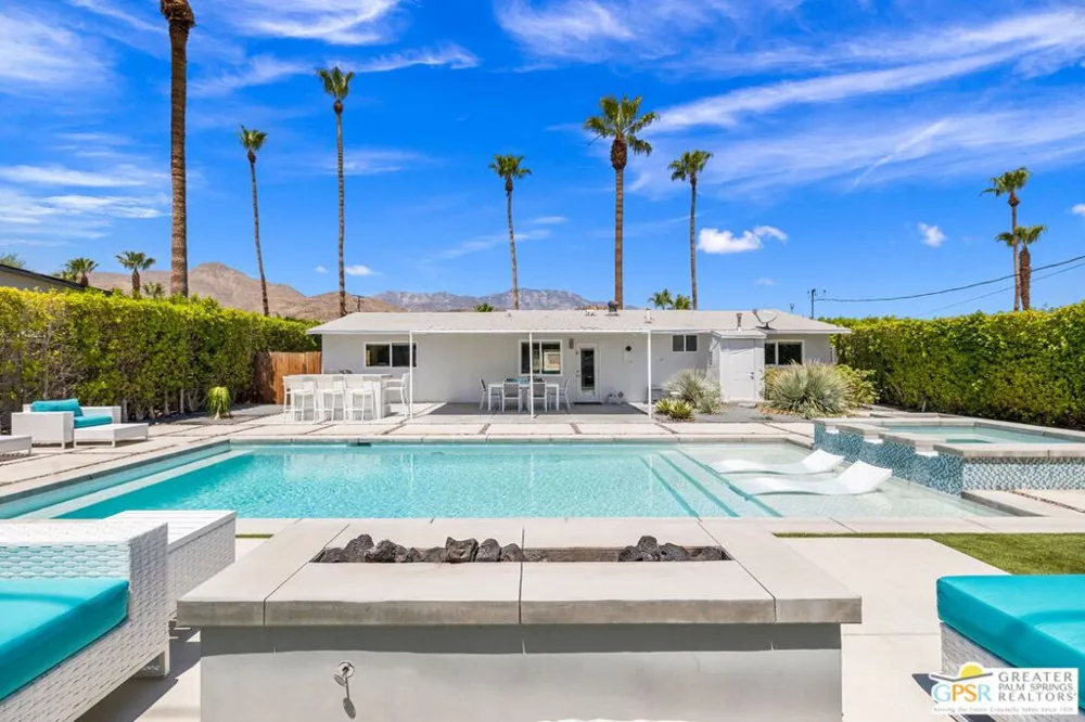 37512 Bankside Drive Cathedral City, CA 92234
