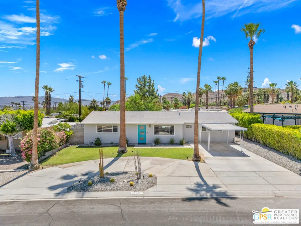 37512 Bankside Drive Cathedral City, CA 92234
