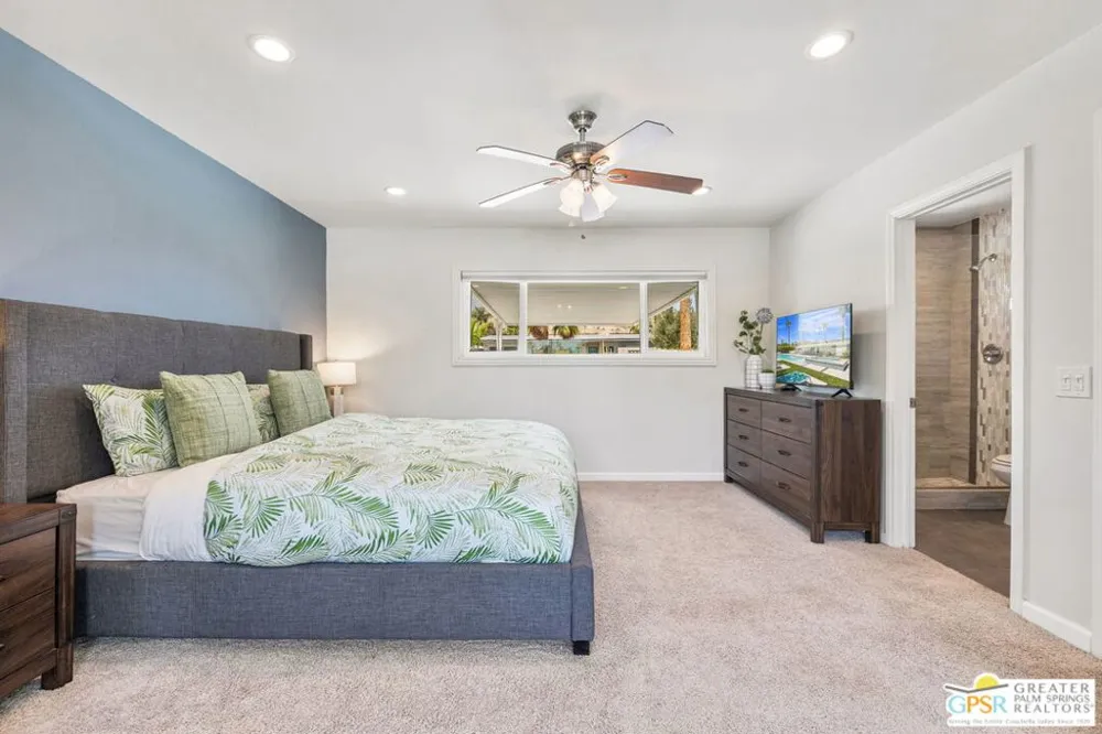 37512 Bankside Drive Cathedral City, CA 92234