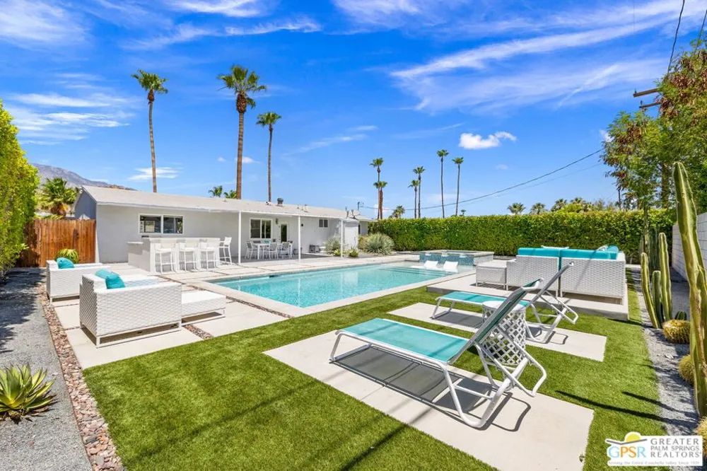 37512 Bankside Drive Cathedral City, CA 92234