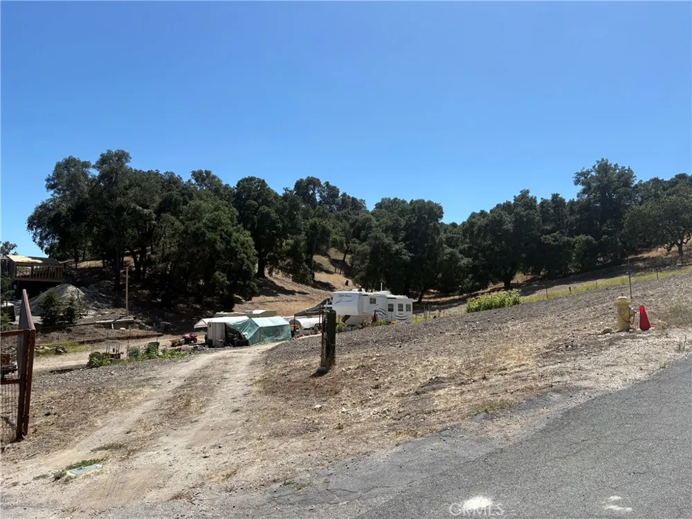 357 Crum Road Templeton, CA 93465