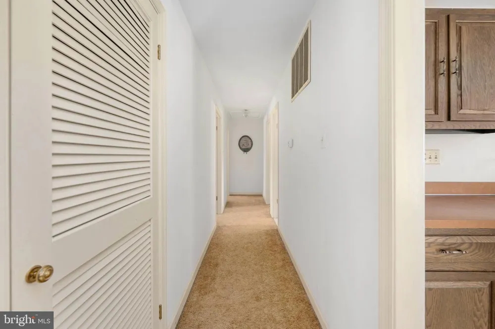 279 HARBOR DRIVE Reedville, VA 22539