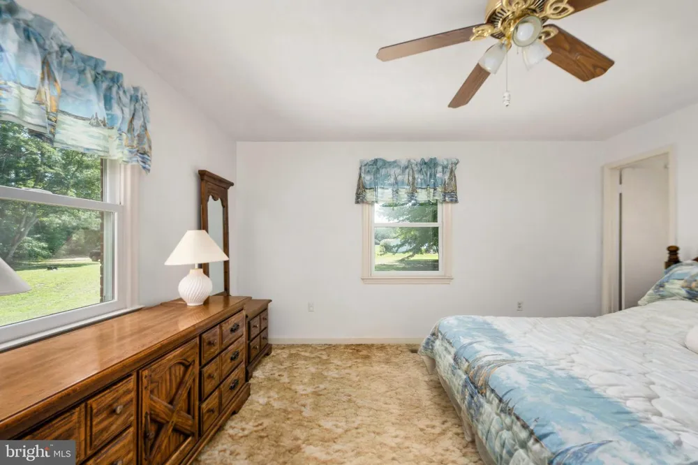 279 HARBOR DRIVE Reedville, VA 22539