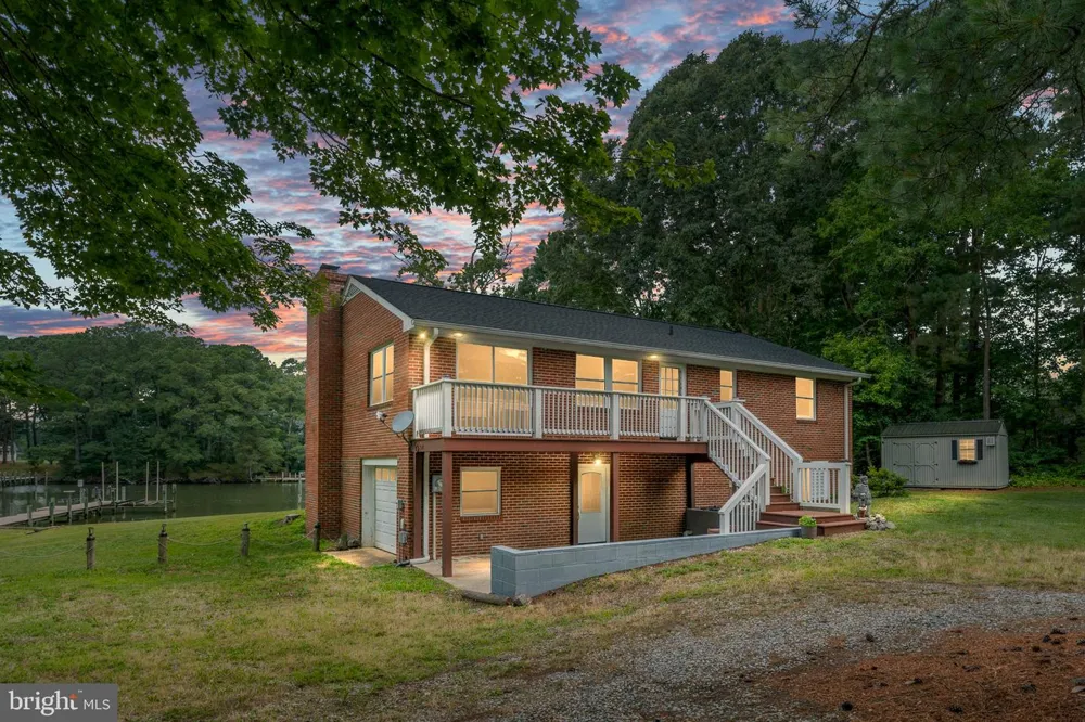 279 HARBOR DRIVE Reedville, VA 22539