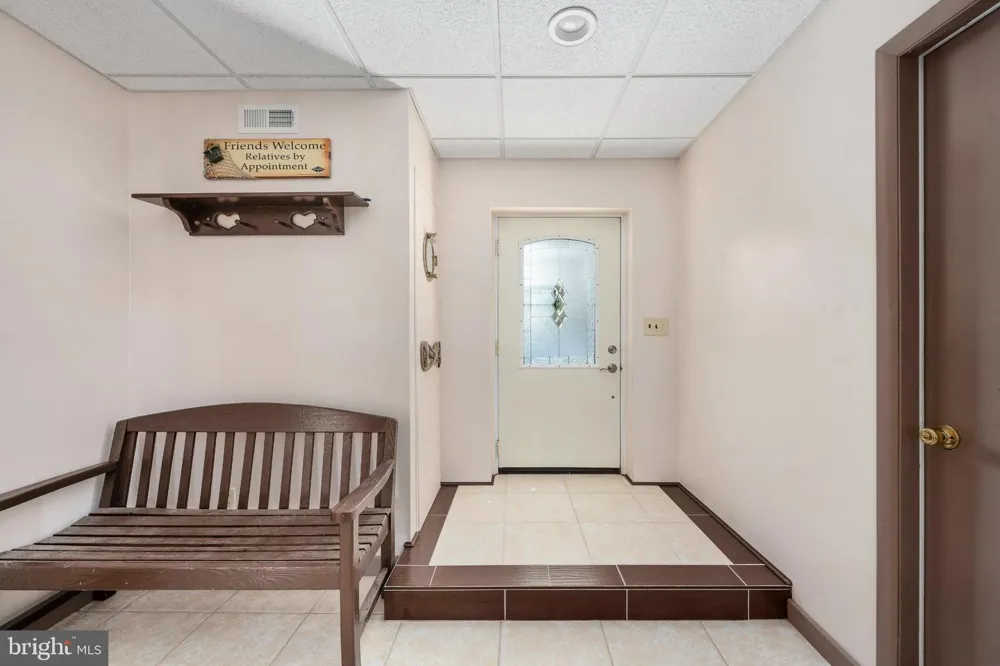 279 HARBOR DRIVE Reedville, VA 22539