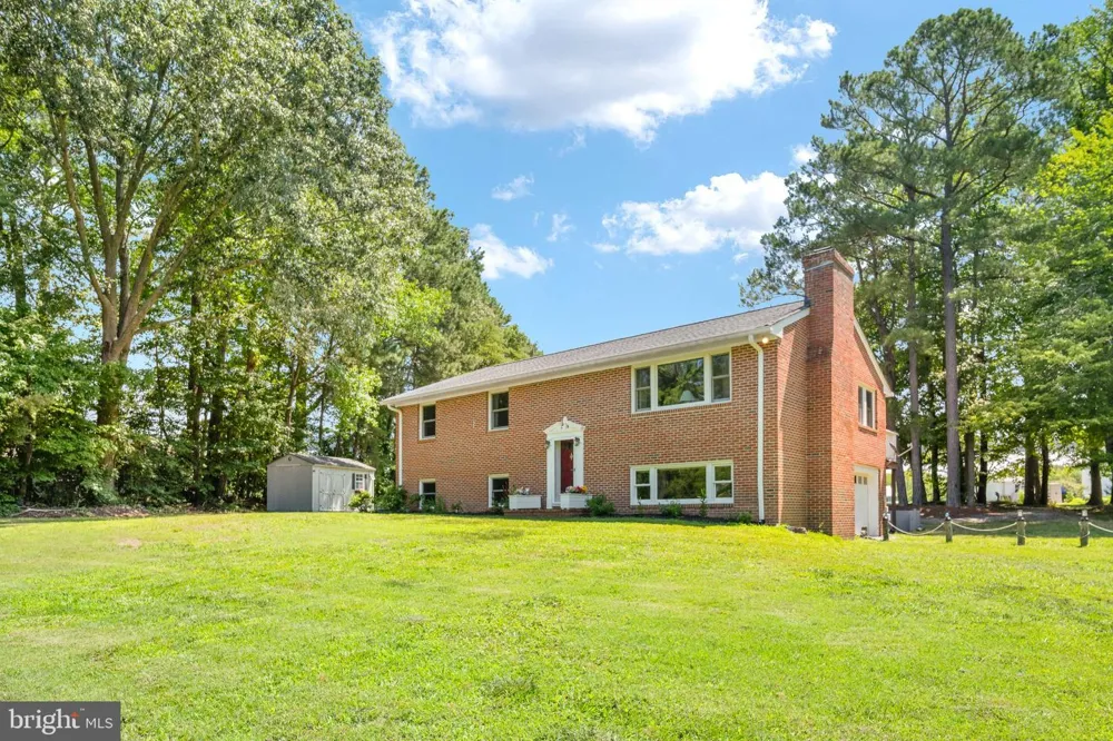 279 HARBOR DRIVE Reedville, VA 22539