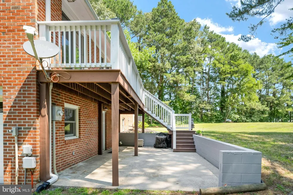 279 HARBOR DRIVE Reedville, VA 22539