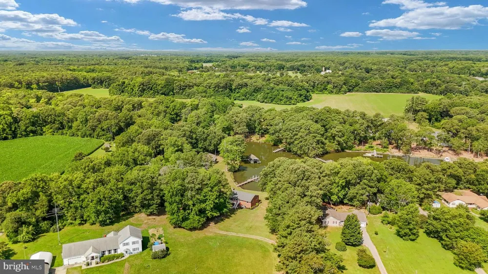 279 HARBOR DRIVE Reedville, VA 22539