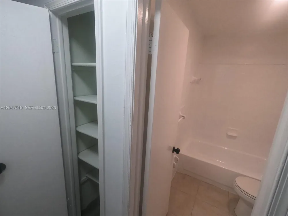 3060 NW 204th Ln Miami Gardens, FL 33056