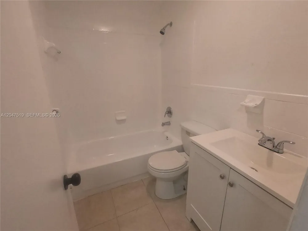 3060 NW 204th Ln Miami Gardens, FL 33056