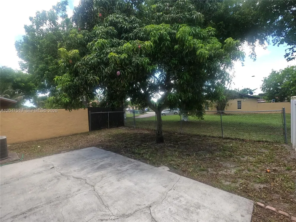 3060 NW 204th Ln Miami Gardens, FL 33056