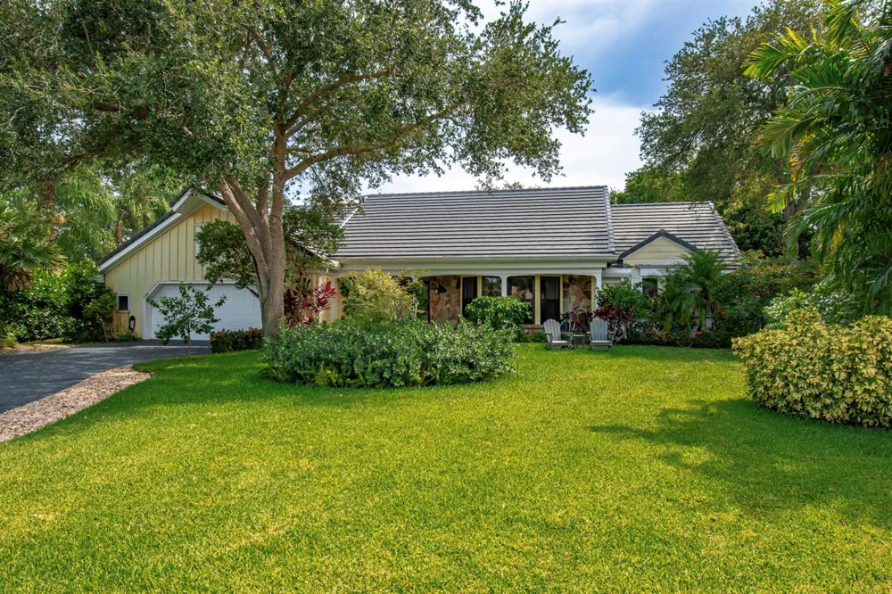 6962 S Grande Drive Boca Raton, FL 33433
