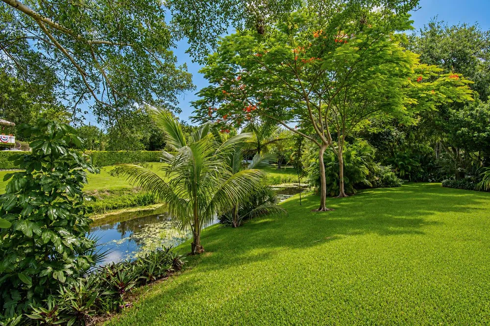 6962 S Grande Drive Boca Raton, FL 33433