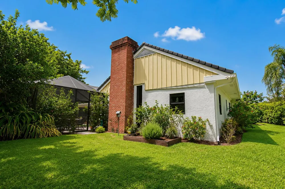 6962 S Grande Drive Boca Raton, FL 33433