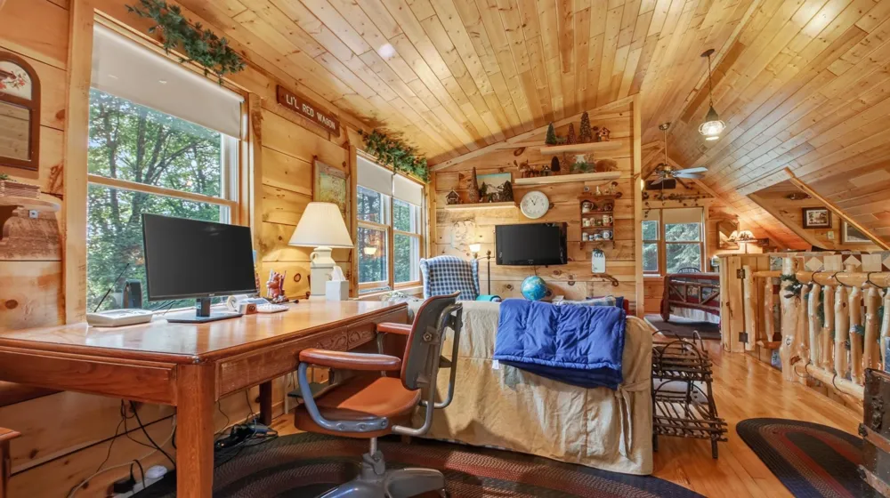 9146N Chippewa Pines Way Winter, WI 54896