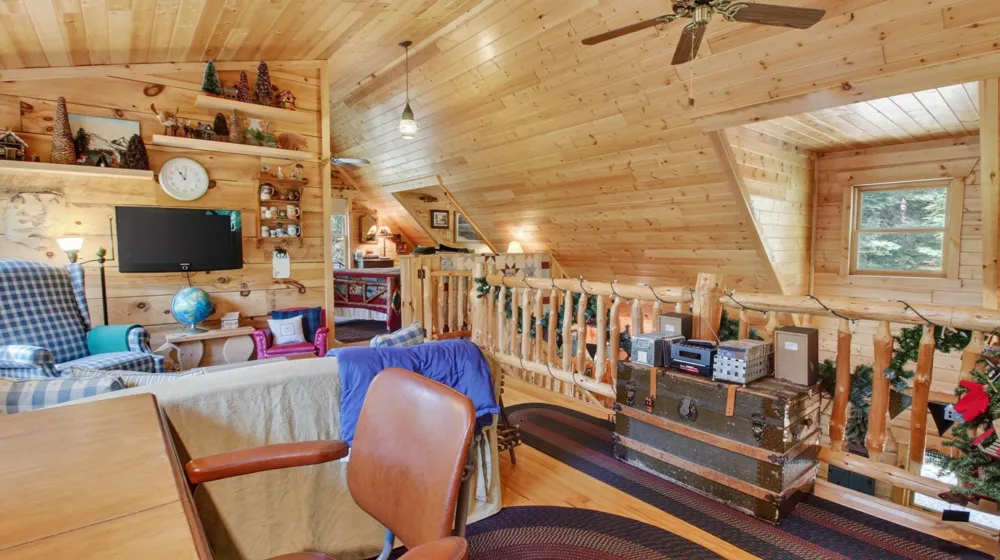 9146N Chippewa Pines Way Winter, WI 54896