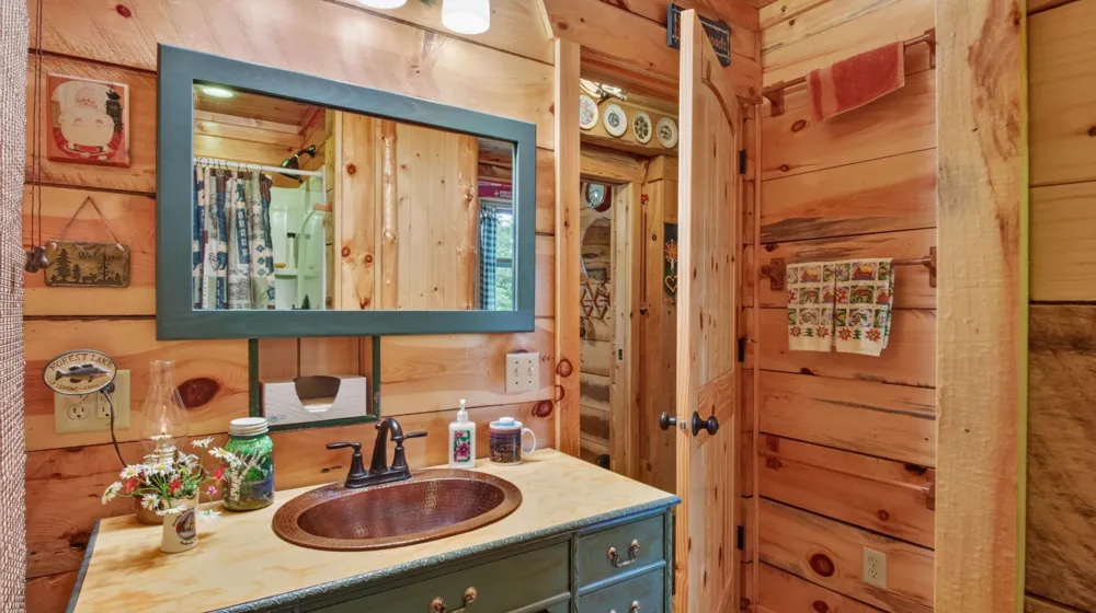 9146N Chippewa Pines Way Winter, WI 54896