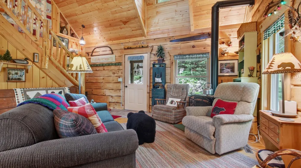 9146N Chippewa Pines Way Winter, WI 54896