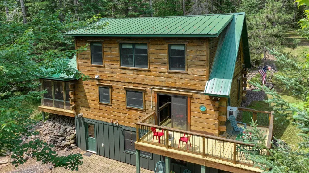 9146N Chippewa Pines Way Winter, WI 54896
