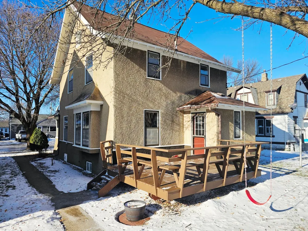 914 4th Street Montevideo, MN 56265