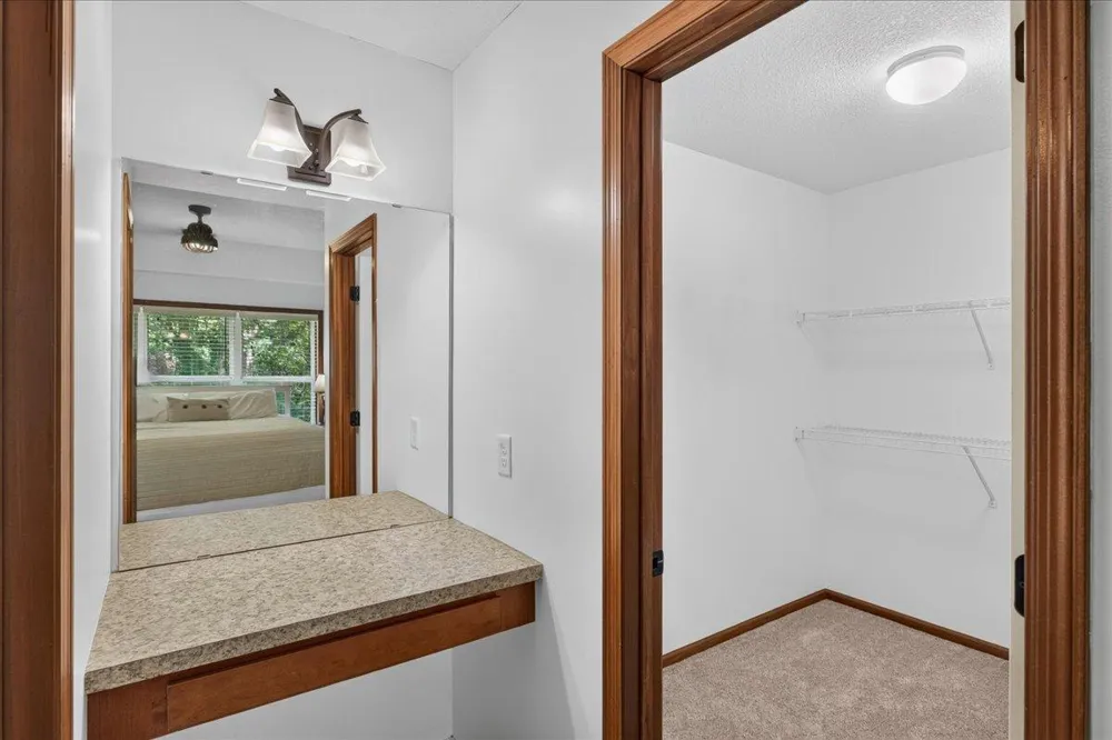 10909 Quail Avenue Champlin, MN 55316