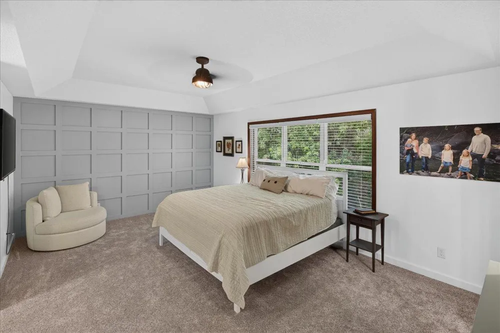 10909 Quail Avenue Champlin, MN 55316