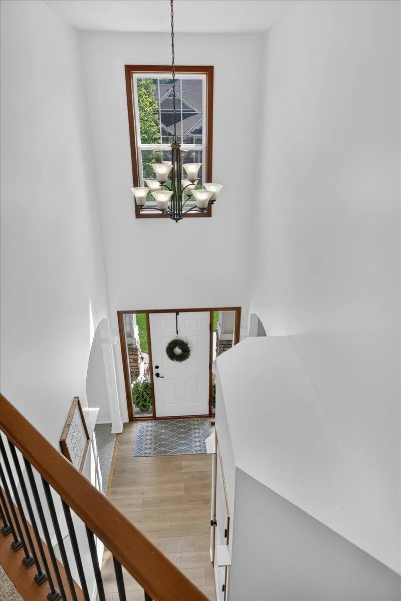 10909 Quail Avenue Champlin, MN 55316