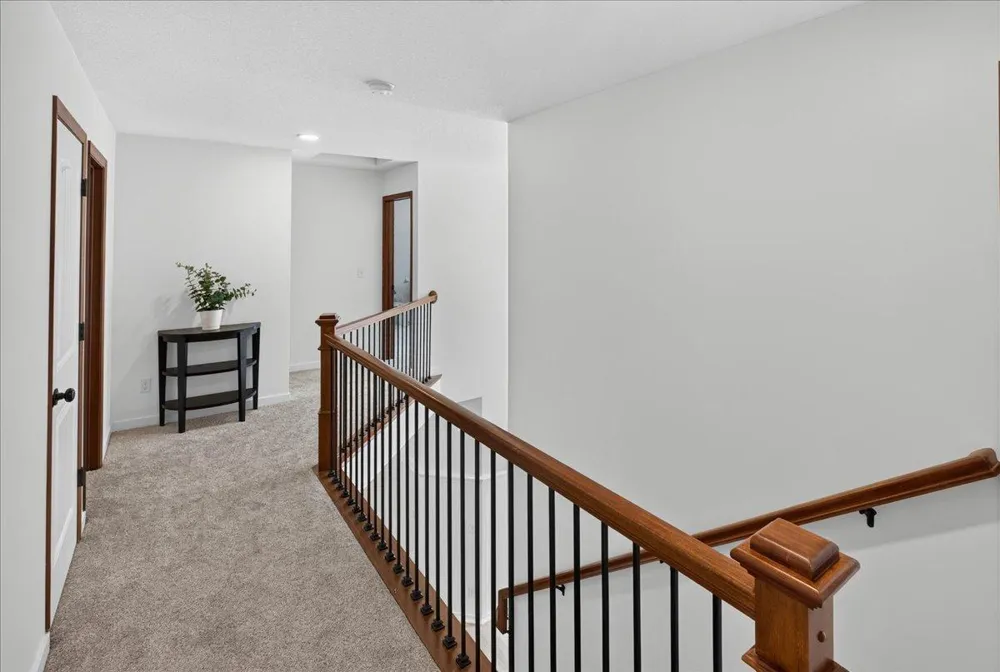 10909 Quail Avenue Champlin, MN 55316