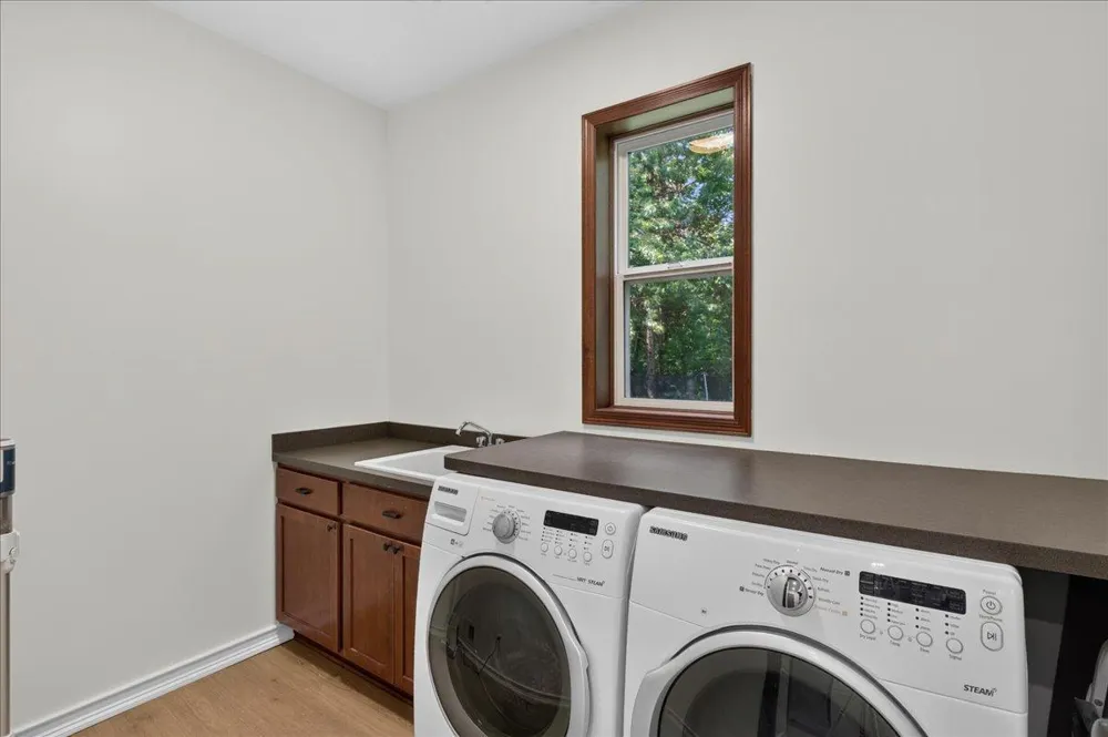 10909 Quail Avenue Champlin, MN 55316