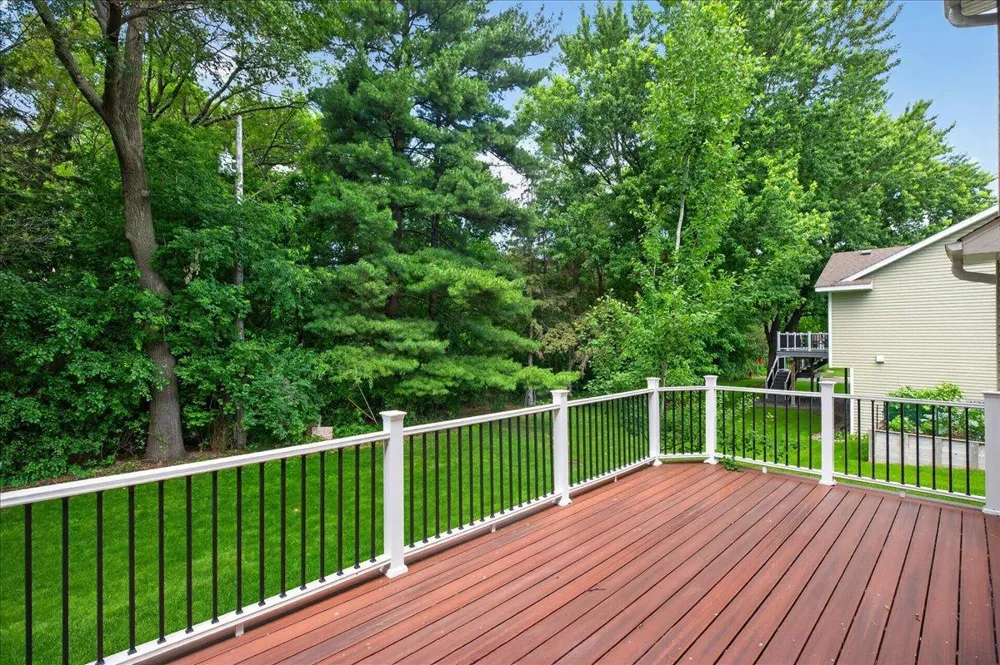 10909 Quail Avenue Champlin, MN 55316