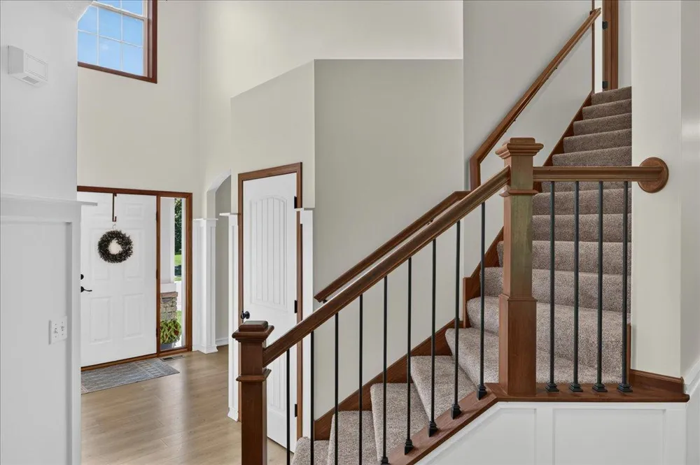 10909 Quail Avenue Champlin, MN 55316