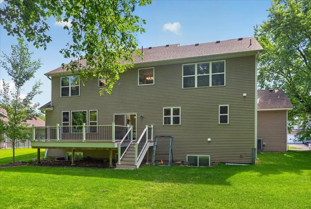 10909 Quail Avenue Champlin, MN 55316