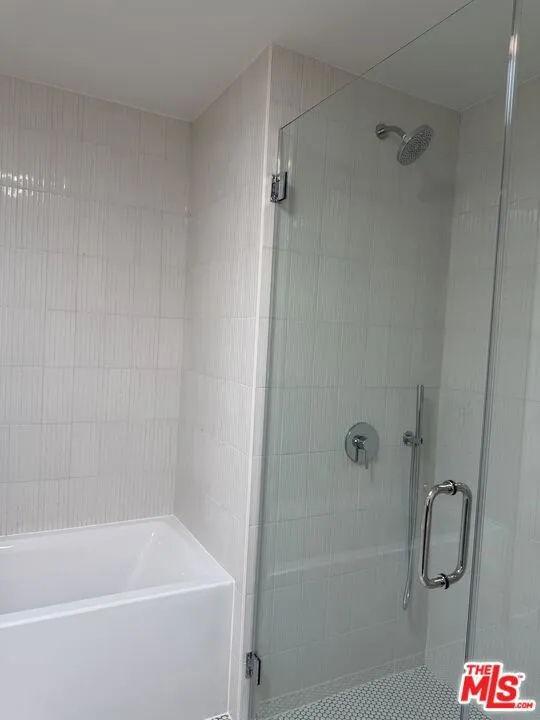 5119 Colfax Avenue #303 Valley Village, CA 91601