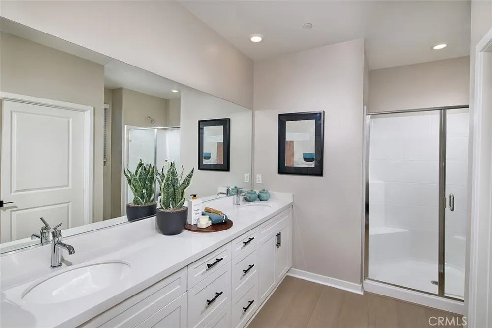 5912 Rockport Rd Eastvale, CA 92880