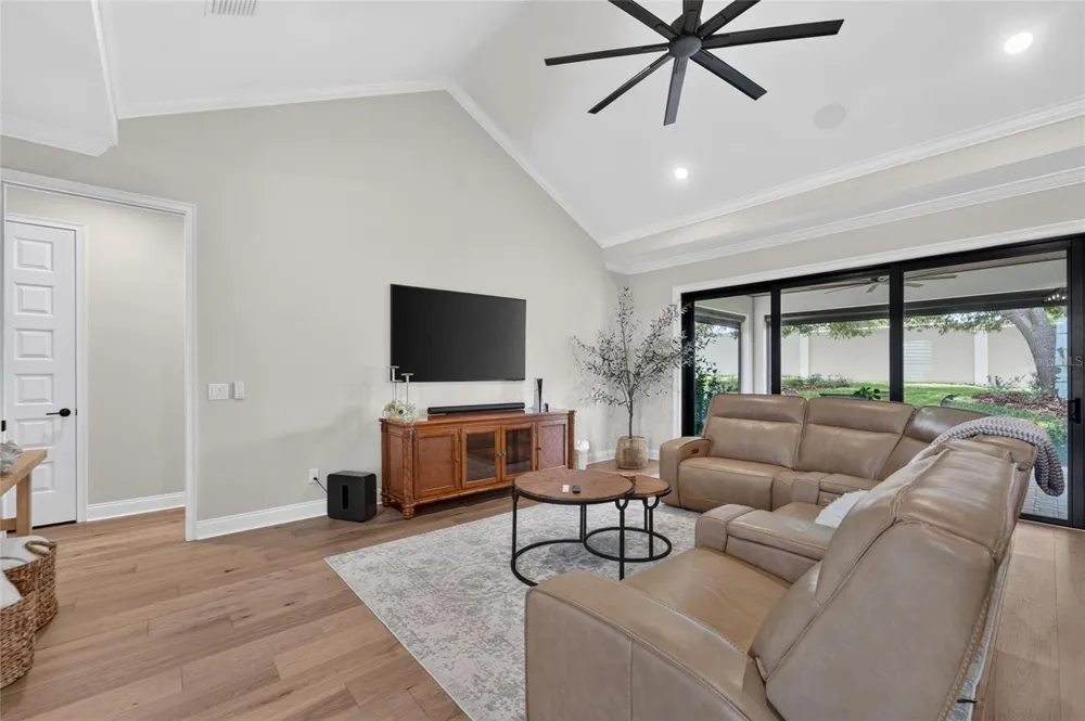 5391 CLUBHOUSE HILLS LANE Lakeland, FL 33812