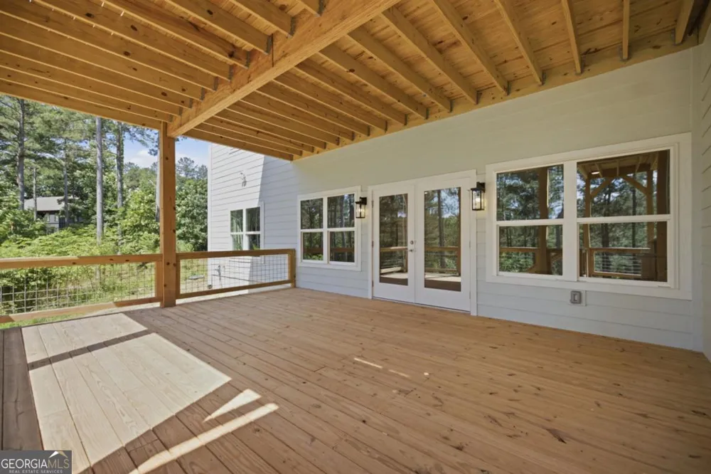 511 Sandy Lake LN Blairsville, GA 30512
