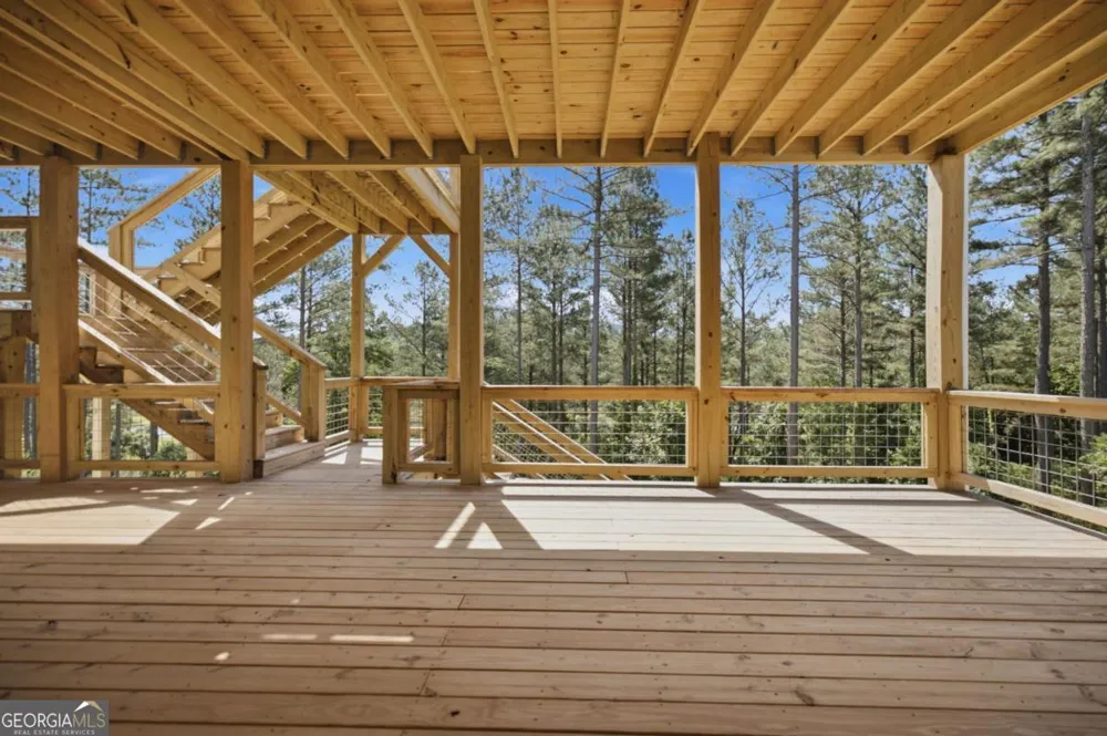 511 Sandy Lake LN Blairsville, GA 30512