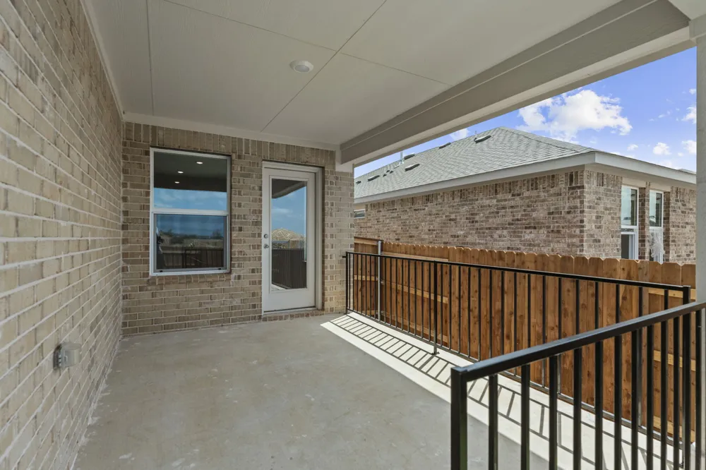 1836 Dandy Brush Drive Leander, TX 78641