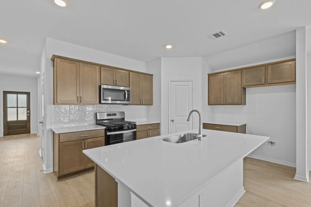 1836 Dandy Brush Drive Leander, TX 78641