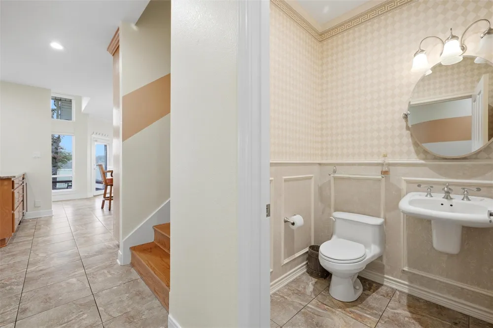 143 Blackfoot Trail Lake Kiowa, TX 76240