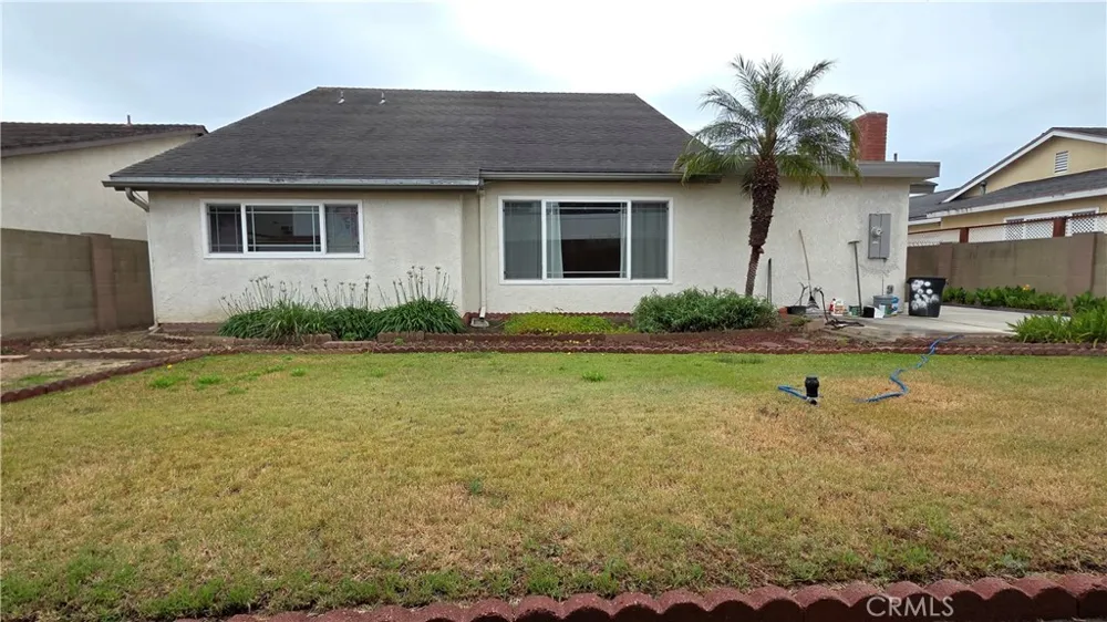 6631 Wrenfield Drive Huntington Beach, CA 92647