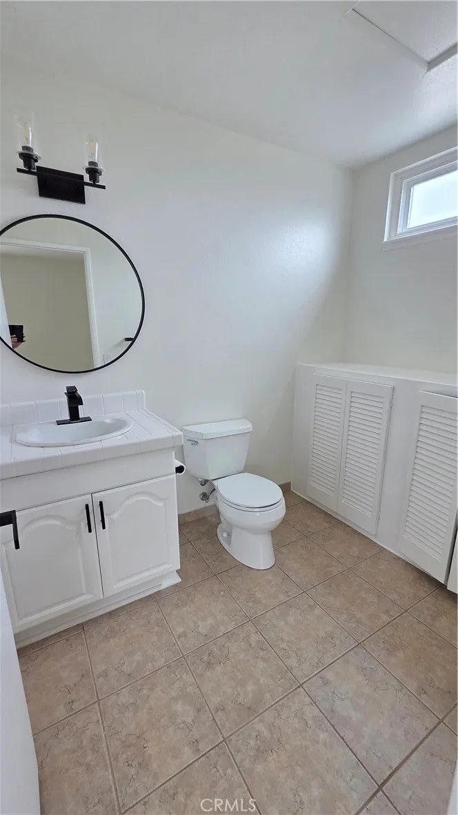 6631 Wrenfield Drive Huntington Beach, CA 92647