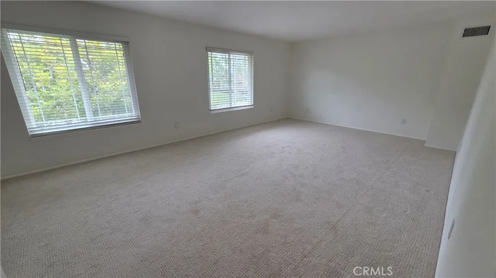 6631 Wrenfield Drive Huntington Beach, CA 92647
