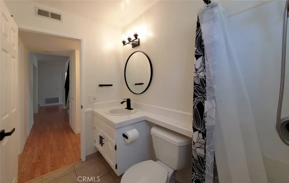 6631 Wrenfield Drive Huntington Beach, CA 92647