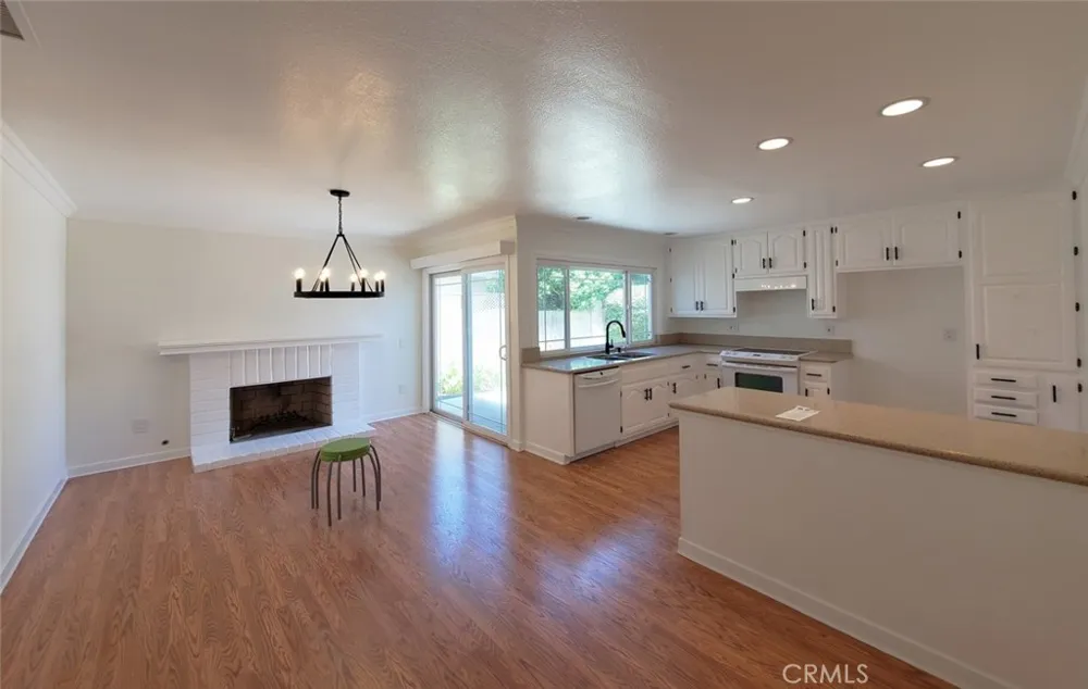 6631 Wrenfield Drive Huntington Beach, CA 92647