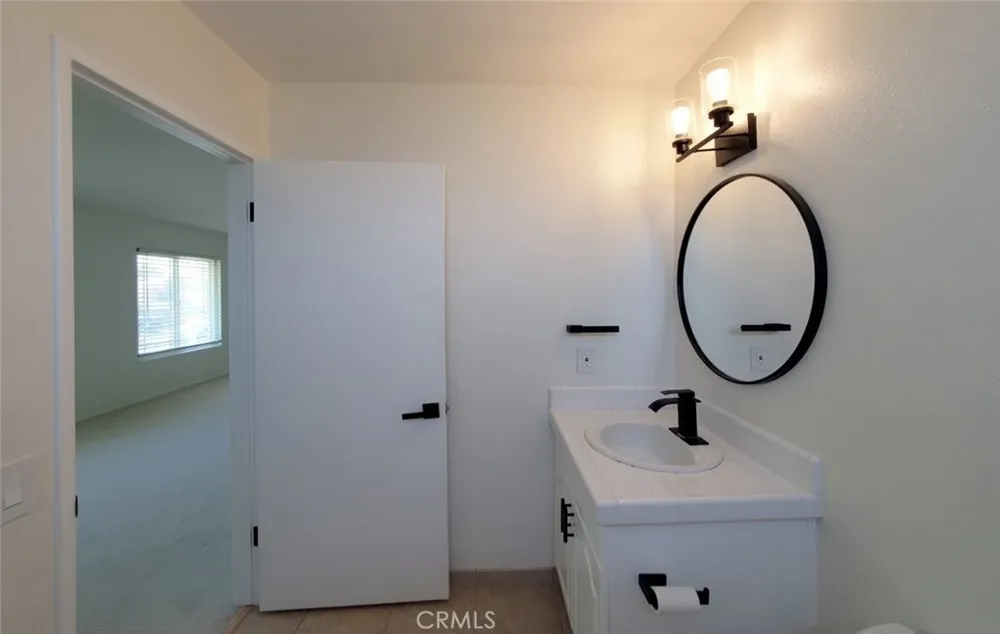 6631 Wrenfield Drive Huntington Beach, CA 92647