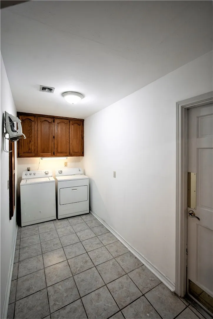 308 Sea Gate Drive Portland, TX 78374