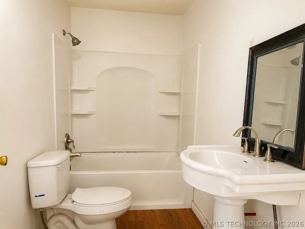 1103 Ida Way Tahlequah, OK 74464