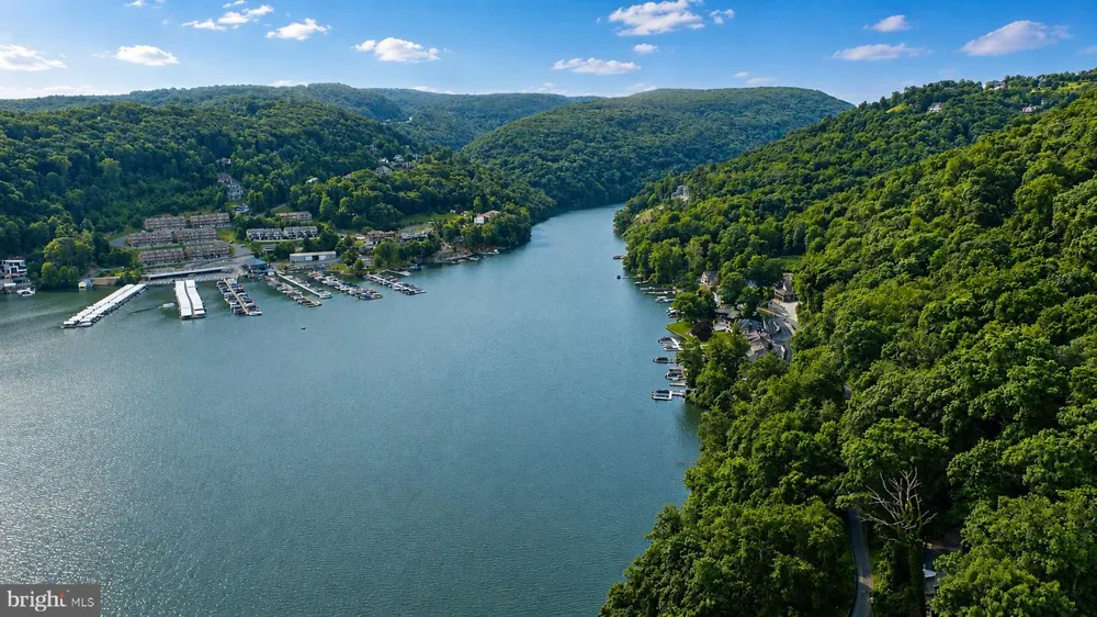 ROCKLEY RD Morgantown, WV 26508