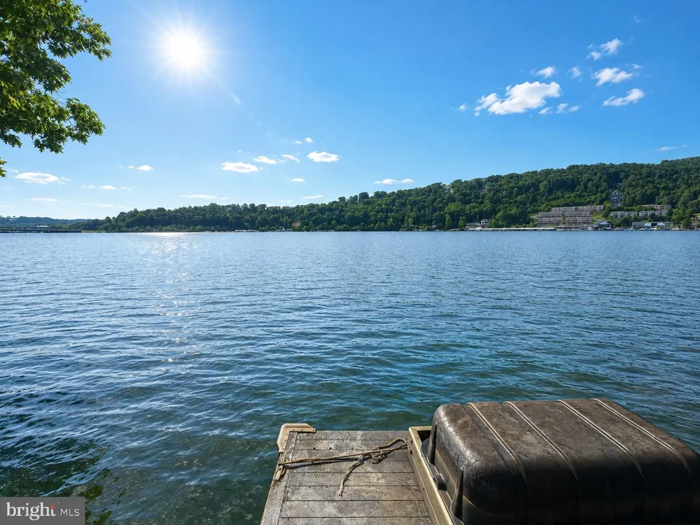 ROCKLEY RD Morgantown, WV 26508